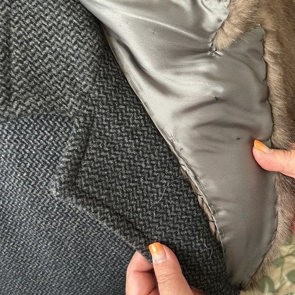 Vintage Winter coat 100% Pure Wool - Picture 4 of 5